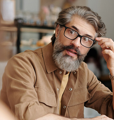 Carlos Liwen Quirk image